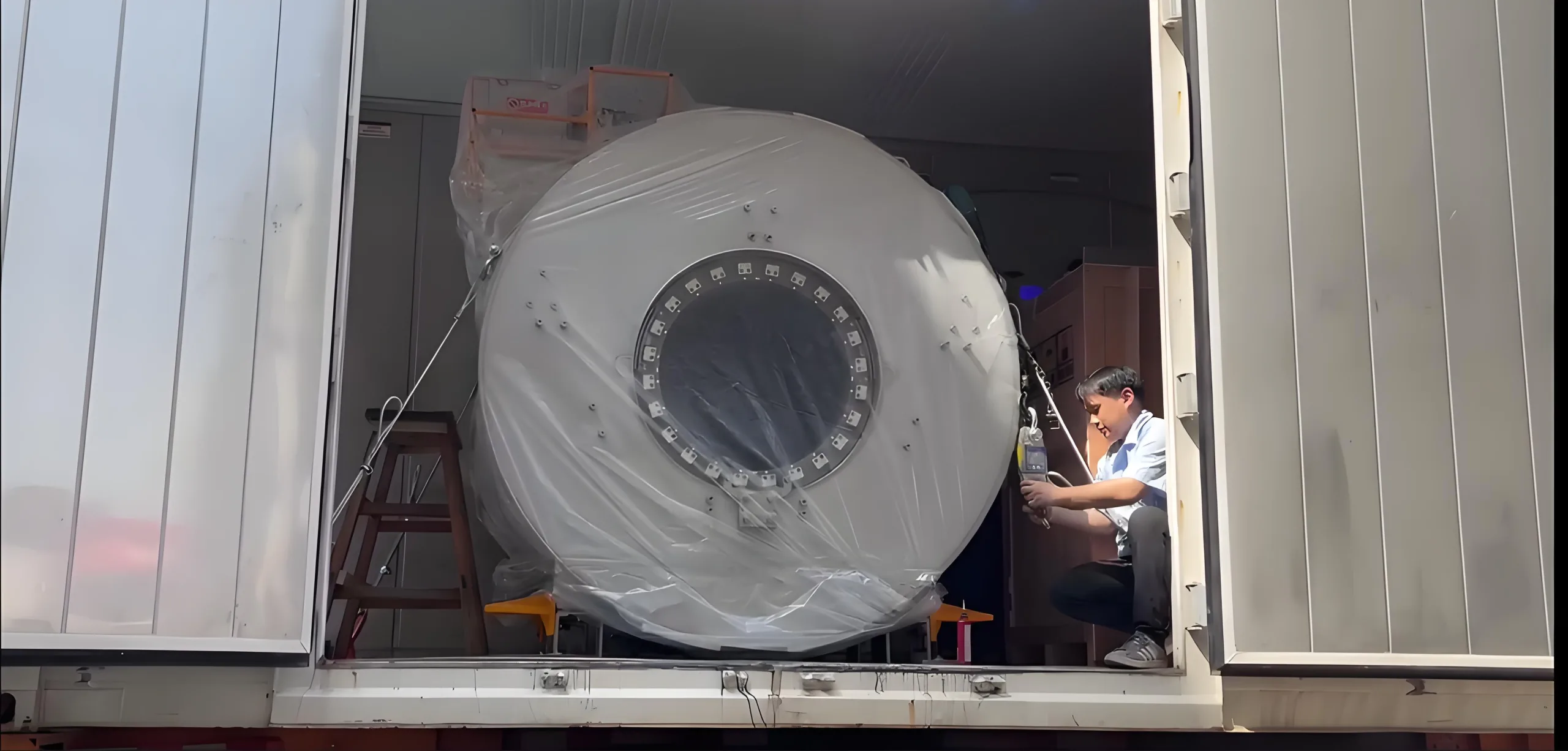 CT Scanner installation